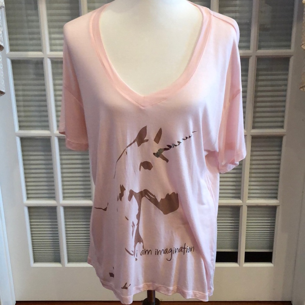 Like New Peace Love World unicorn t shirt